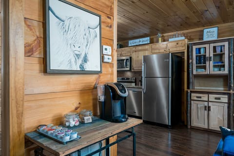 For all my coffee and tea lovers, we gotcha covered! 