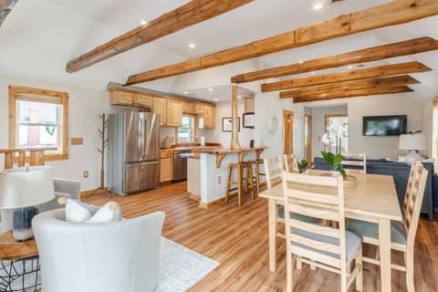 0eec31e0-09bf-4192-b4c0-76a98c70e47d