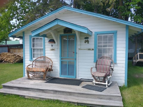 The "Crappie Crib"