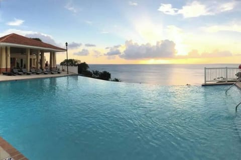 Breathtaking condo 