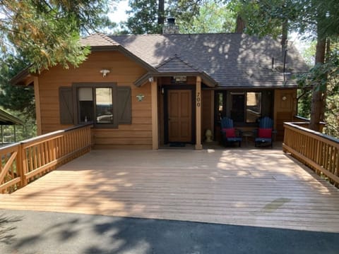 One step down to entrance.