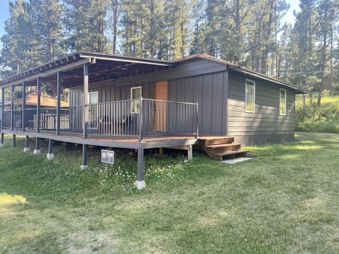 cabin202