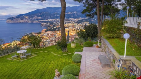 Villa, Smoking | 5 bedrooms