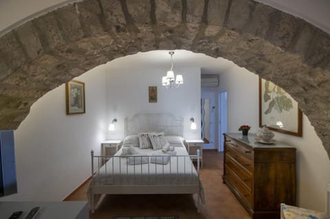 House, Smoking | 1 bedroom