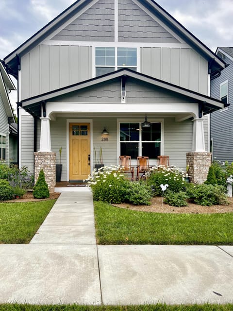 Arts and Crafts style home in the heart of downtown Brevard