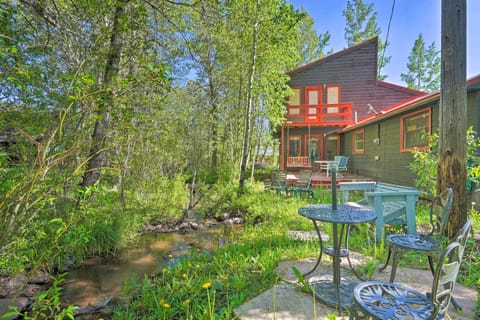La Veta Vacation Rental | 3BR | 2BA | 1,400 Sq Ft | Stairs to Access