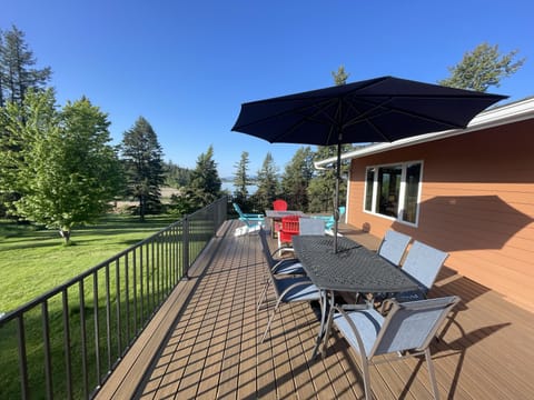 Porch seating