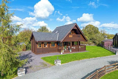 Pumpkin Lodge