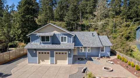 Our wonderful “Pacific Piece of Heaven”.