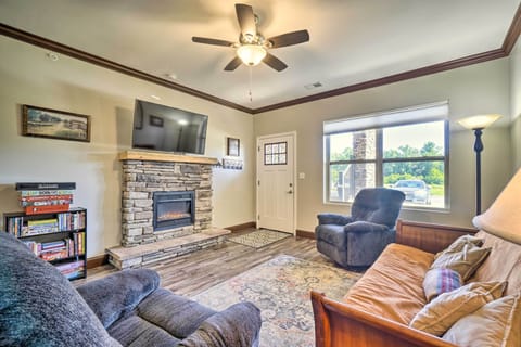 Townsend Vacation Rental | 2BR | 2BA | Step-Free Access | 1,099 Sq Ft