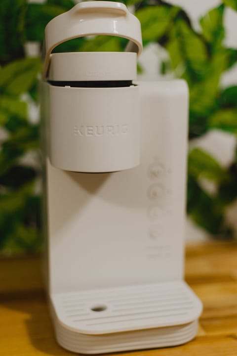 New Keurig with Dunkin' and Starbucks pods 