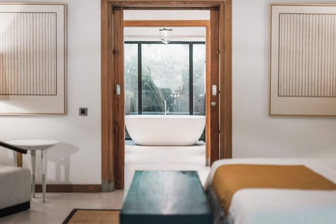 One Bedroom Retreat Escape | Bathroom | Free toiletries, hair dryer, towels