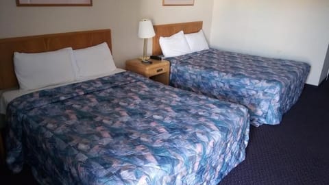 Standard Double Room | Free WiFi, bed sheets
