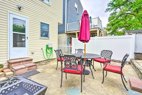 Keansburg Vacation Rental | 2BR | 2BA | Stairs Required | 1,224 Sq Ft