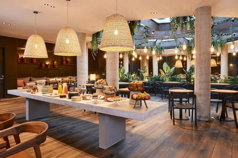 Daily buffet breakfast (EUR 20 per person)