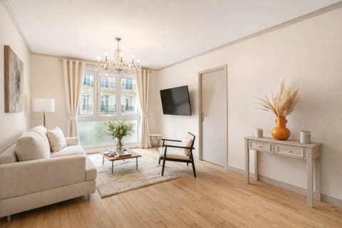 Perfect living room for families and friends, with Smart TV and Wi-Fi