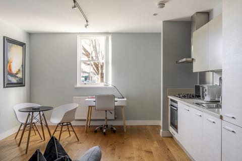 Luxury Apartment, Private Bathroom | Shared kitchen