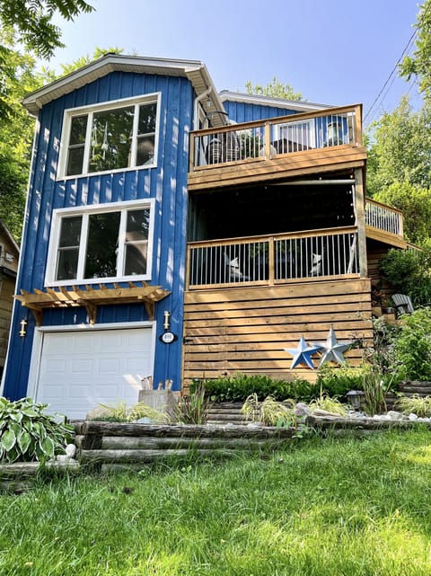 The lower level is the unit.