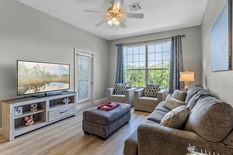 Living Space with Queen Pull Out Sofa