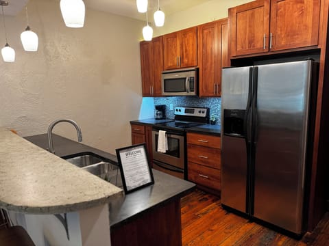 Fully equipped modern kitchen 