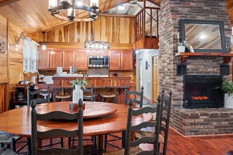 Dining Area | Electric Fireplace | Kitchen