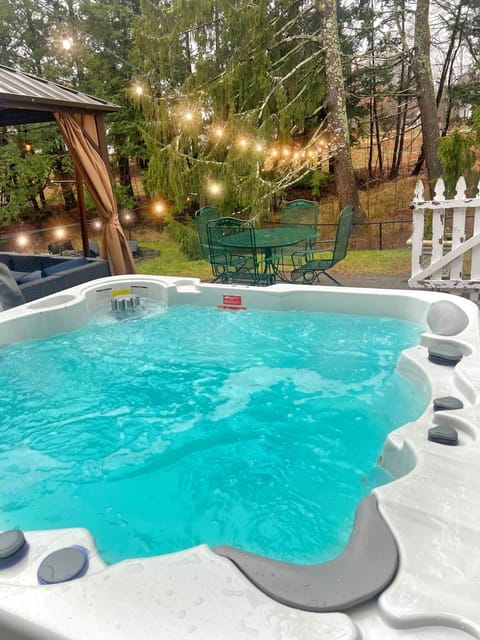 Our 7 person hot tub - Open 24/7 year round!