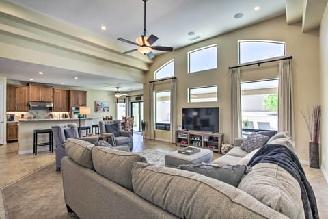 Living Room | Open Floor Plan