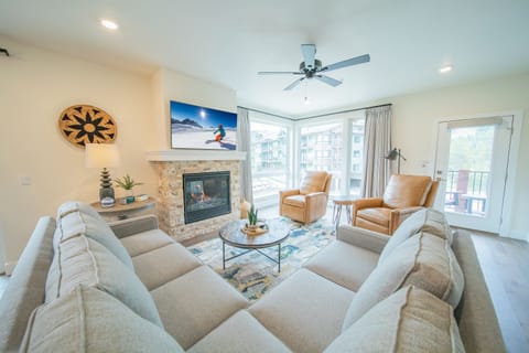 Newly constructed vacation condo at Clearwater Lofts