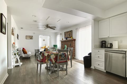 Property located in Largo, Florida - Just 7mn to the beach