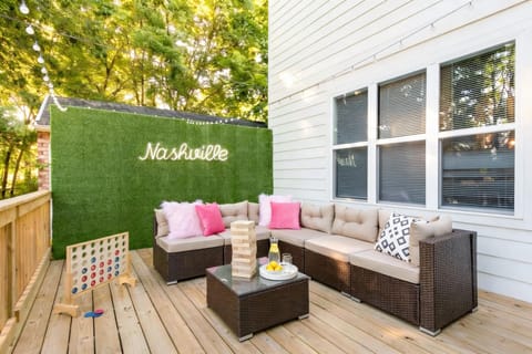 Relax in this chic outdoor oasis with cozy seating and fun games! Perfect for your Nashville getaway or bachelorette party, enjoy warm evenings under twinkling lights while making memories in Music City.