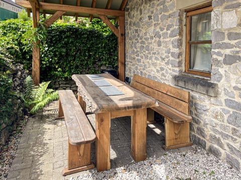 Outdoor area | Johnsons Cottage - Johnsons Cottages, Taddington, near Buxton