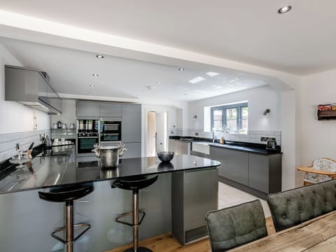 Kitchen area | Howell Hall Barn, Howell