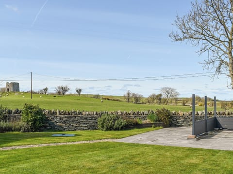 Garden | Glanrhyd, Llanfechell, near Amlwch