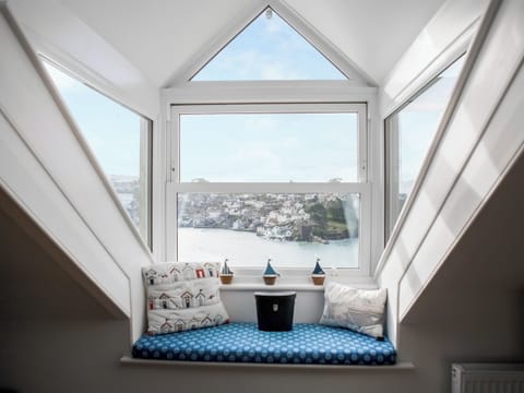 Open plan living space | The Wheelhouse, Fowey