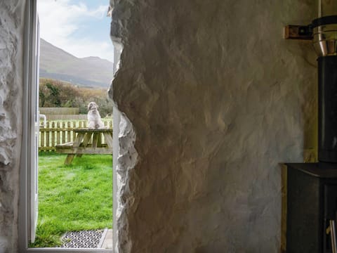 Double bedroom | Stables - Bach Wen Cottages, Clynnog Fawr