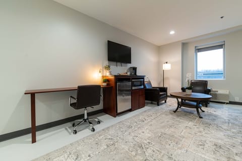 Blackout drapes, soundproofing, iron/ironing board, free WiFi