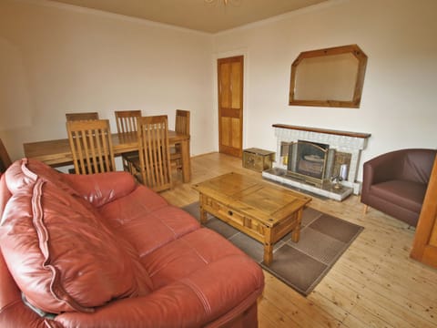 Nyumbani, Carbost, Isle of Skye