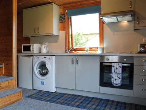 Kitchen | Loch Arkaig, Corpach, Fort William