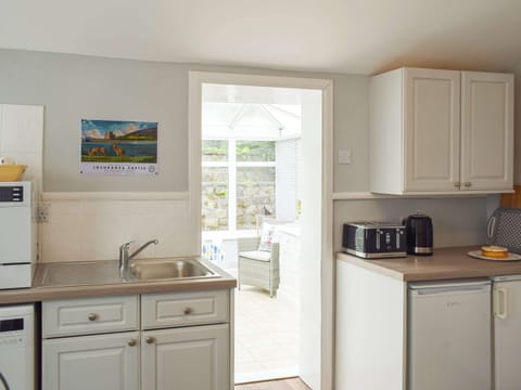 Kitchen | Seacliffe, Kildonan