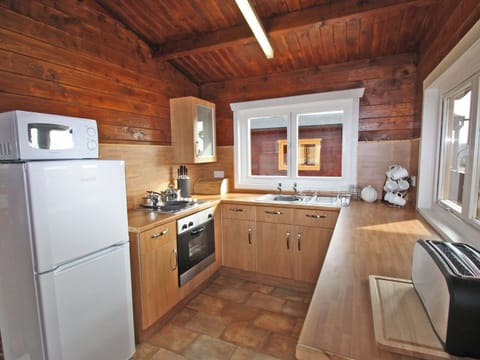 White Springs - Lake View, Pontardulais, Swansea