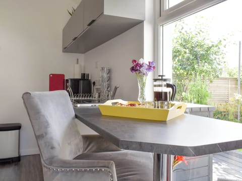 Kitchen area | Lawn Vista Cabin, Barnstaple