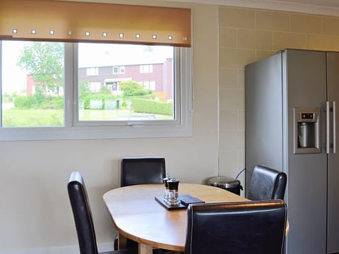 Kitchen/diner | Carnethy, Kames, Tighnabruaich