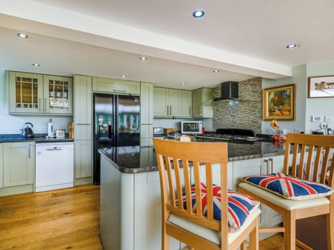 Kitchen area | The Mowle, Ludham