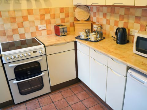 Kitchen | Nelson&rsquo;s Cottage, Burton in Lonsdale