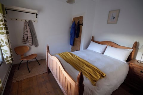 Double bedroom | Golan - Bach Wen Cottages, Clynnog Fawr