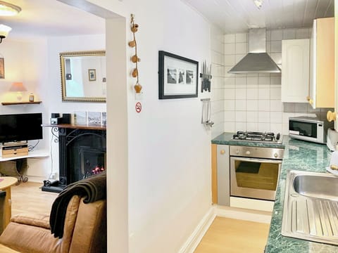 Kitchen | Watkin Cottage, Conwy