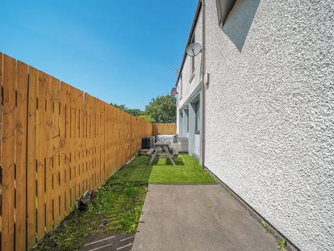 Outdoor | 1 Ladyknowe - Ladyknowe, Moffat