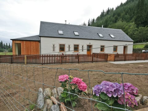 Benmore Byre, Benmore near Dunoon