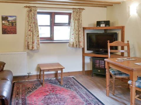 Welcoming living area | Dill - Sherrill Farm Holiday Cottages, Dunterton, near Tavistock