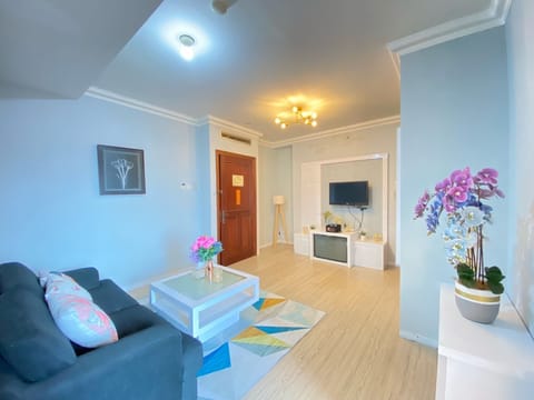 Apartment, 3 Bedrooms | Living area | TV